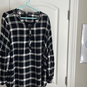 Talbots black/white plaid popover